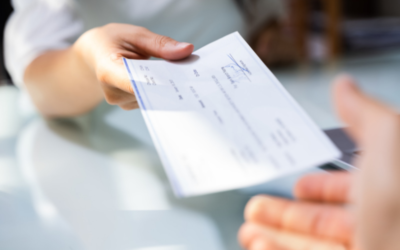 Aprenda a estruturar o recibo de pagamento com eficiência